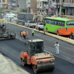 मुग्लिन–पोखरा सडक : दमौली बजारमा धमाधम कालोपत्र हुँदै